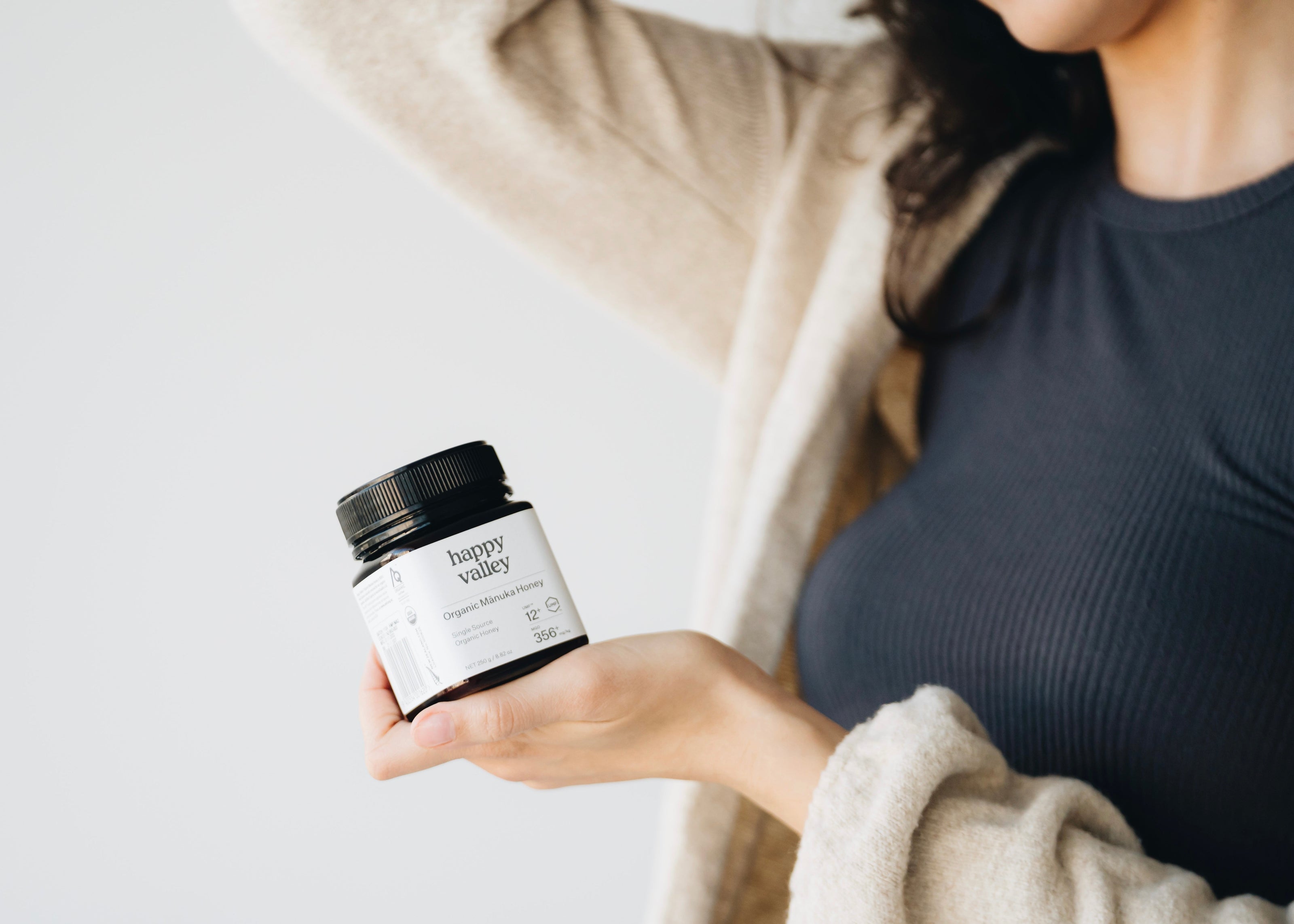 From Bush to Jar: How Manuka Honey Is Harvested in New Zealand