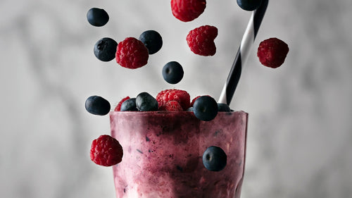 Manuka-Honey-Blueberry-Raspberry-Smoothie Happy Valley Honey